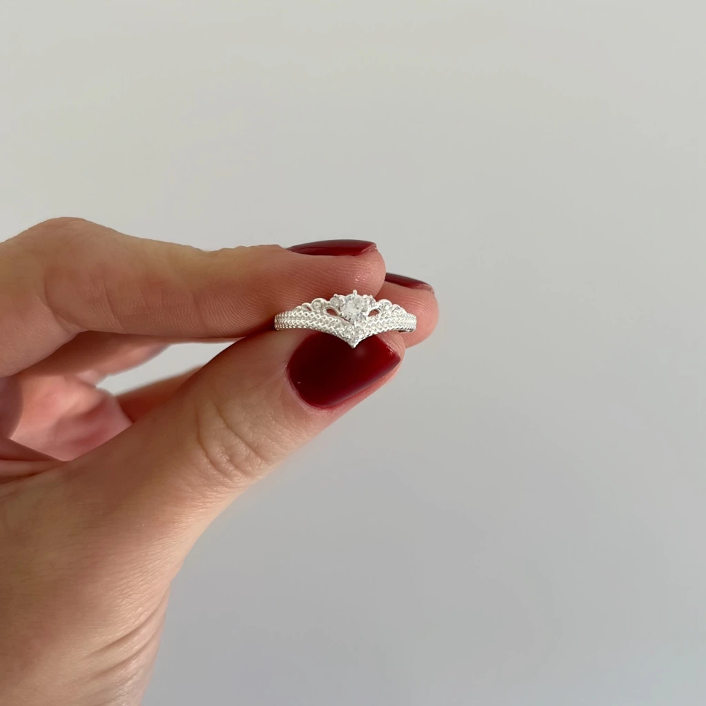 Anel Renda Italiana Detalhada e Zircônias - Prata 925 - Image 2