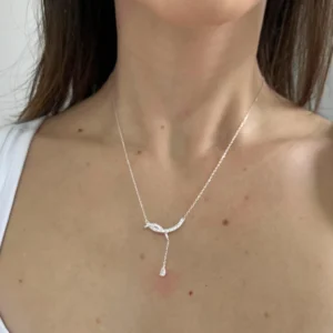 Colar com Zircônias Trançadas e Gota - Prata 925